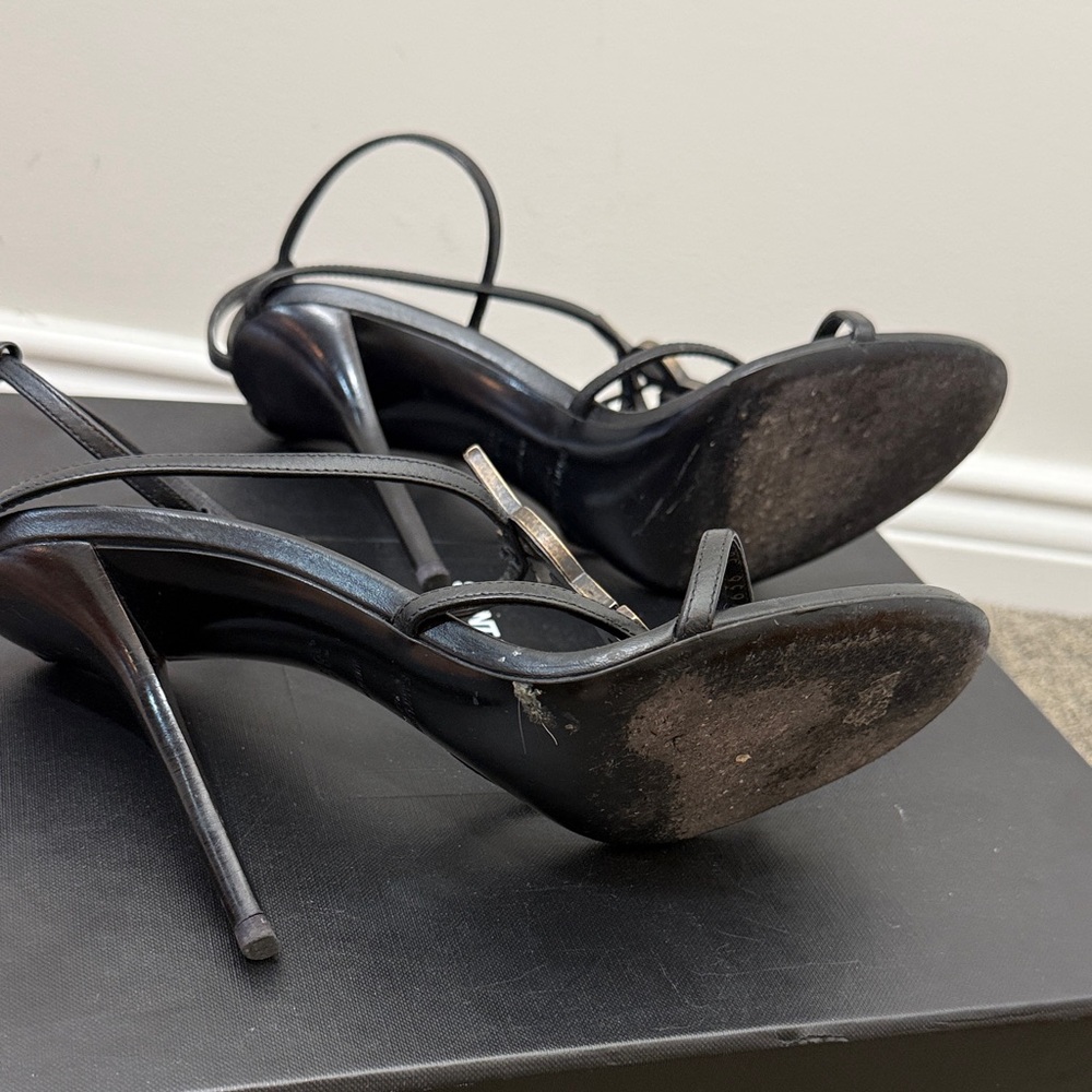 Saint Laurent CASSANDRA Black Strappy Heeled Sandals with Gold YSL size 38.5 - Picture 10 of 11